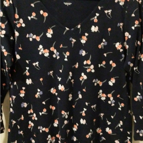 J. Jill Women’s Pima 3/4-Sleeve V-Neck Top Size Small - Picture 3 of 4